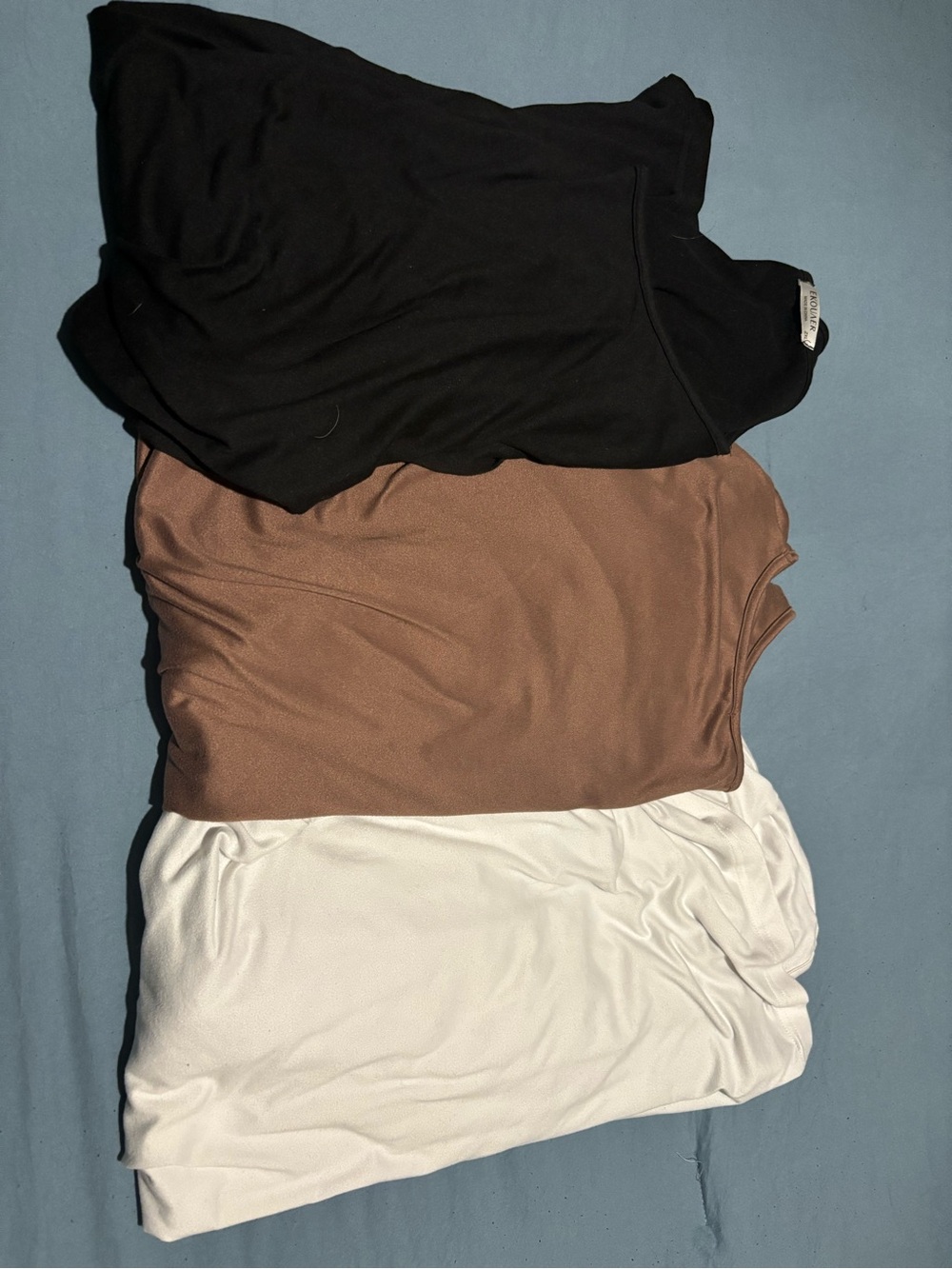 3 Maternity shirts